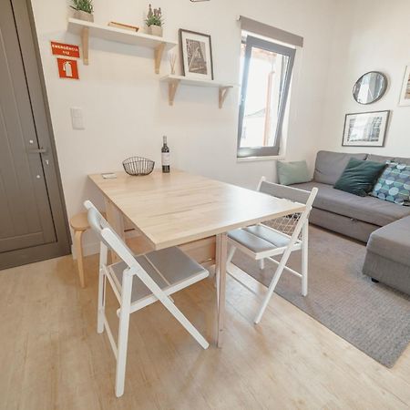 Mezzanine Stylish Apartments By Vacationy Porto Ngoại thất bức ảnh