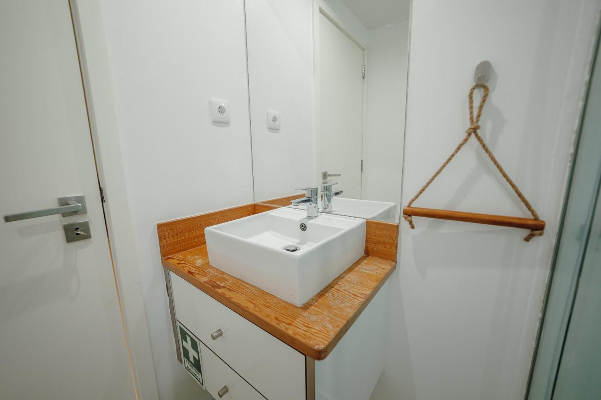 Mezzanine Stylish Apartments By Vacationy Porto Ngoại thất bức ảnh