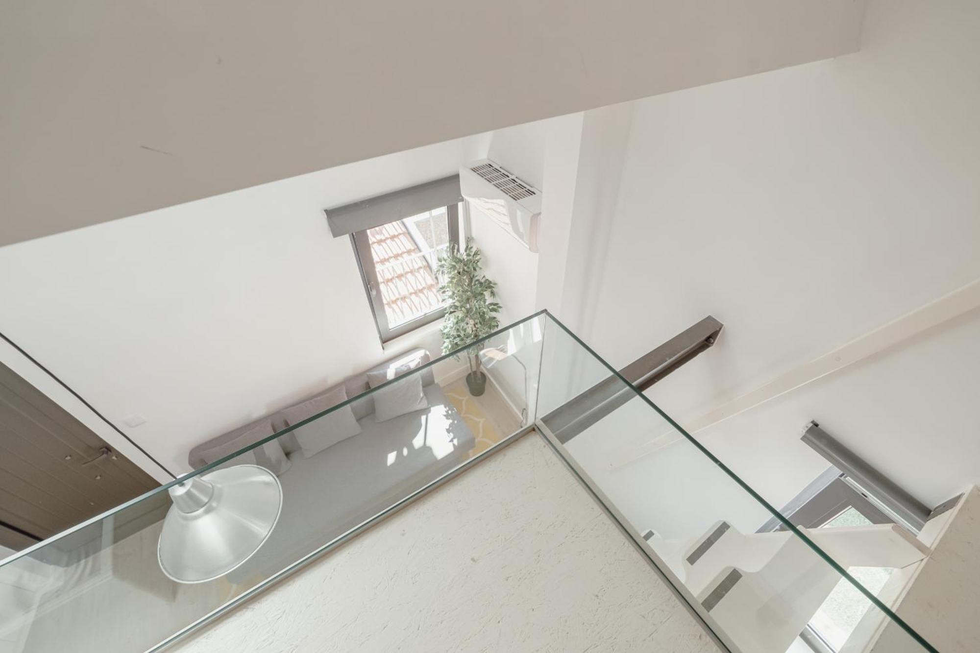 Mezzanine Stylish Apartments By Vacationy Porto Ngoại thất bức ảnh