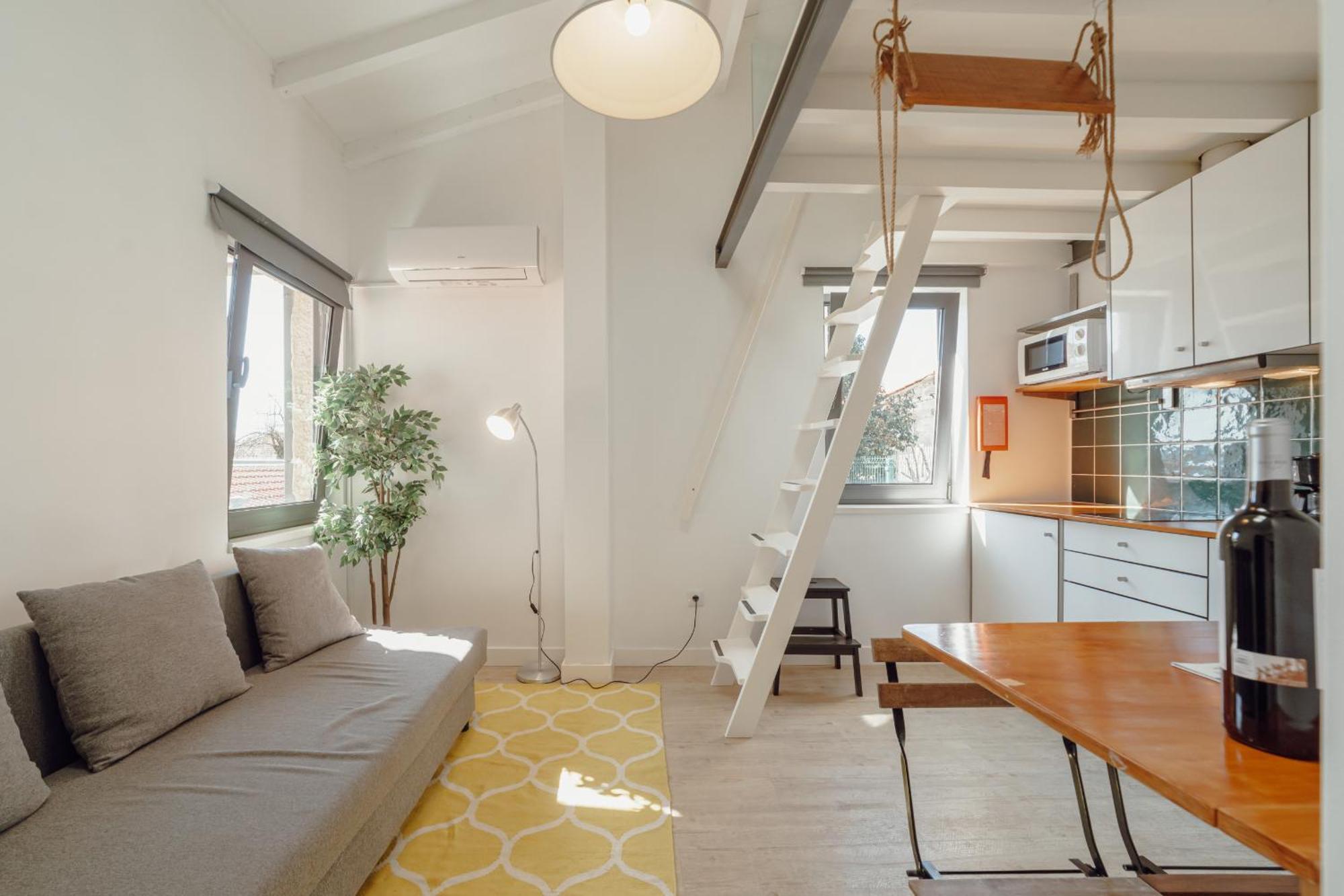 Mezzanine Stylish Apartments By Vacationy Porto Ngoại thất bức ảnh