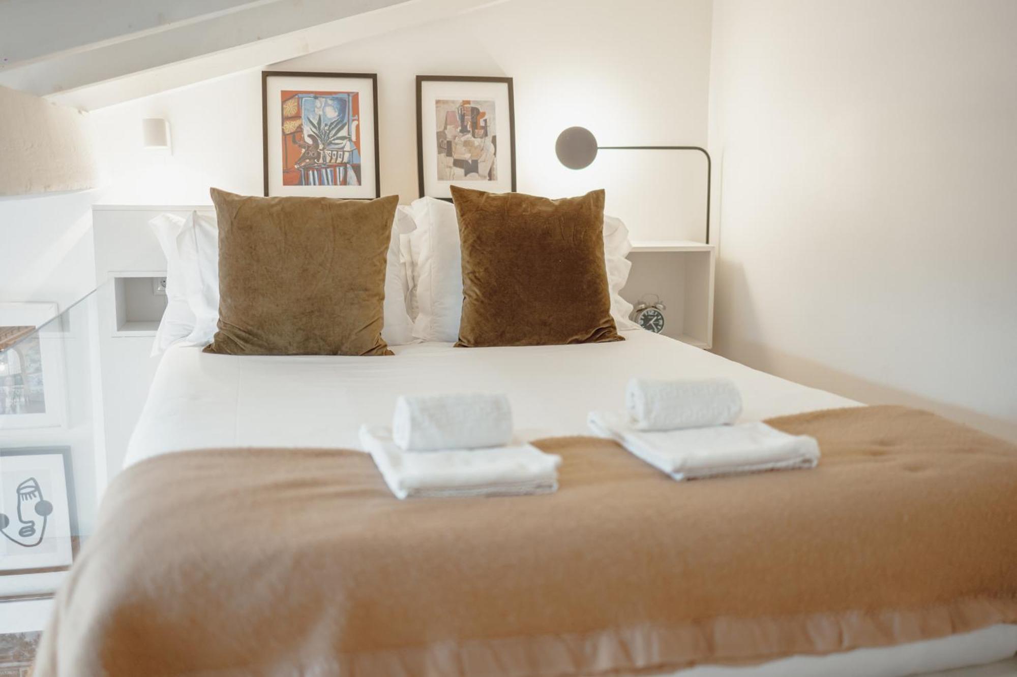 Mezzanine Stylish Apartments By Vacationy Porto Ngoại thất bức ảnh