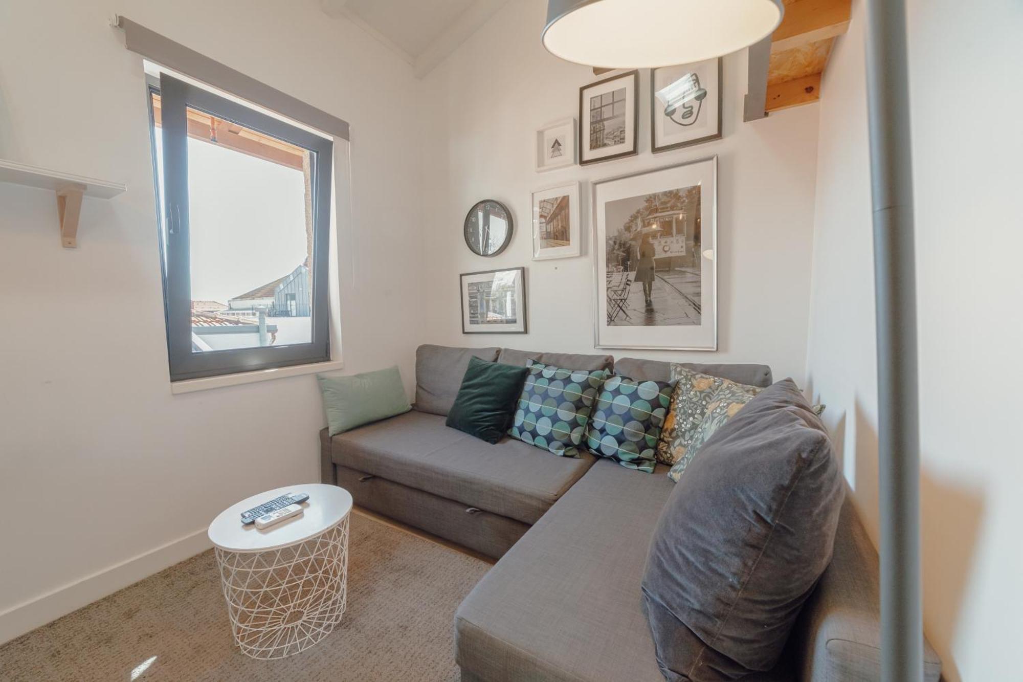 Mezzanine Stylish Apartments By Vacationy Porto Ngoại thất bức ảnh
